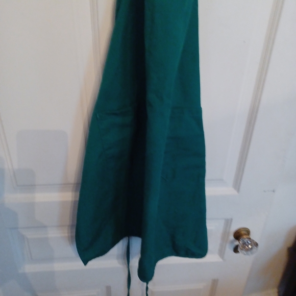COPY - OS Starbucks apron - Picture 3 of 6